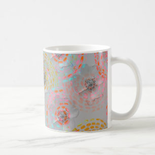 Farbige Blume mit gestrichelten grafischen Linien Kaffeetasse