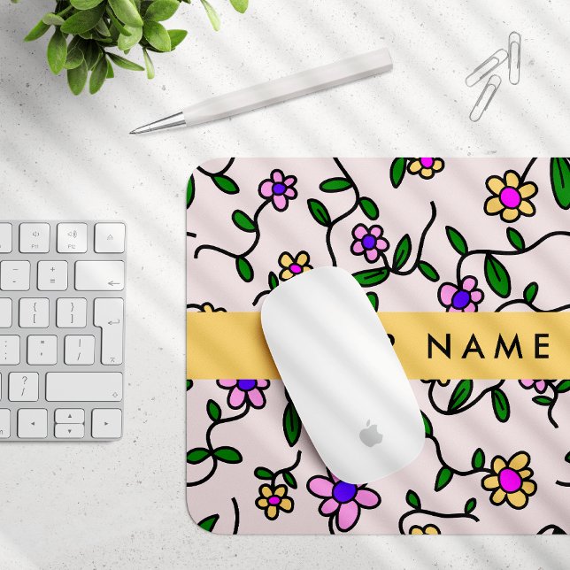 Farbige Blume, rosa Hintergrund, gelb Mousepad (Von Creator hochgeladen)