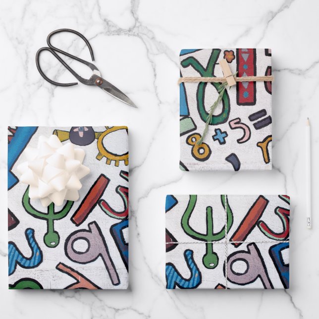 Farbige Buchstaben und Zahlen Geschenkpapier Set (Vorderseite)