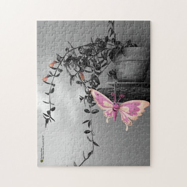 Farbige Butterfly-Monochrome Stillleben Foto (Vertikal)