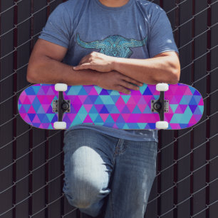 Farbige Dreiecke Skateboard