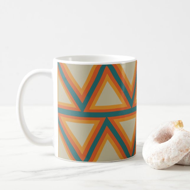 Farbige geometrische Dreiecke Kaffeetasse (Mit Donut)