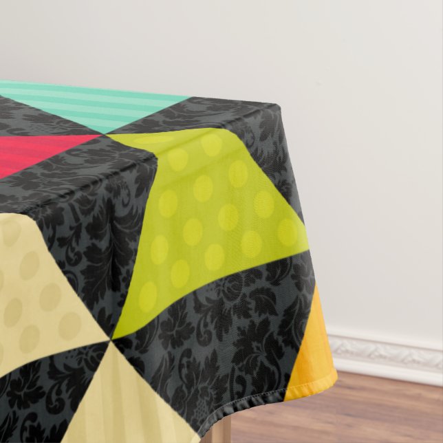 Farbige geometrische Dreiecke Nahtloses Muster Tischdecke (Beispiel)