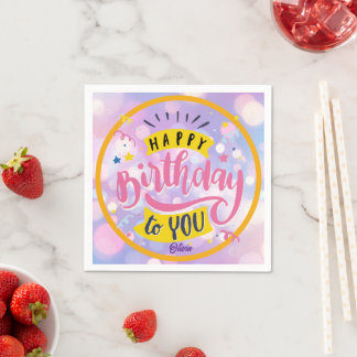 Farbige, handgeschriebene Happy Birthday-Konfetti Serviette