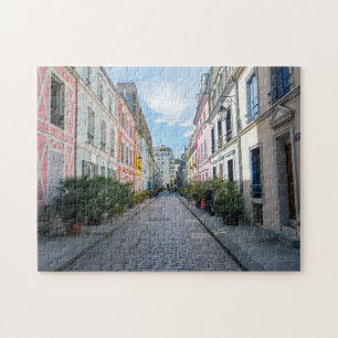 Farbige Häuser in Rue Cremieux - Paris, Frankreich