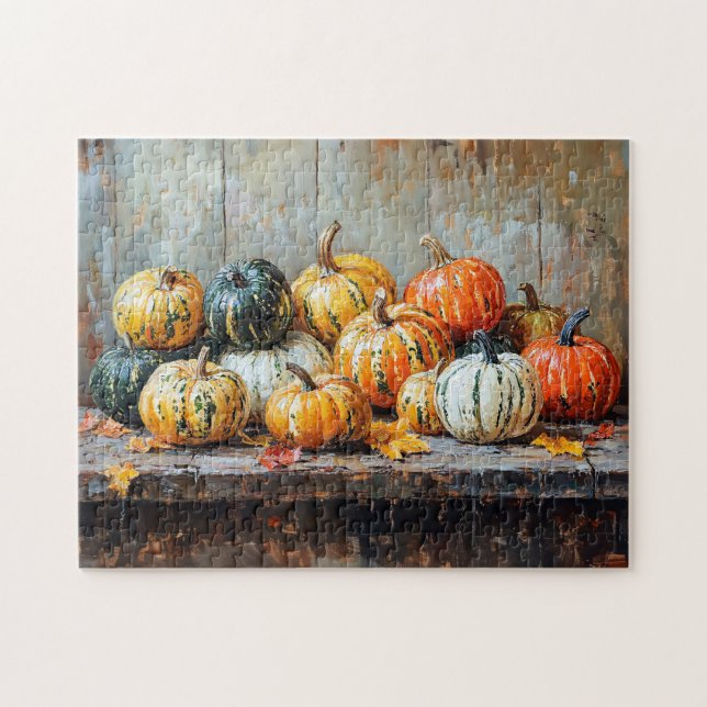 Farbige Herbstpumpen auf rustikalen Tischen (Horizontal)