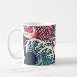Farbige japanische Koi-/Karpfenfische im Wellennah Kaffeetasse