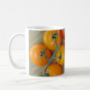 Farbige kleine Tomaten Kaffeetasse