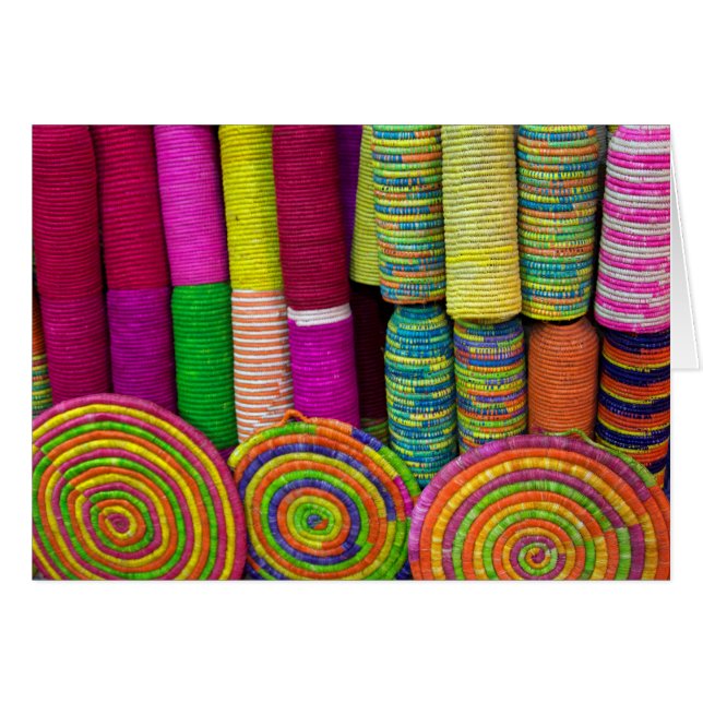 Farbige Körbe am Markt (Vorderseite (Horizontal))