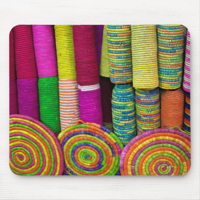 Farbige Körbe am Markt Mousepad (Vorne)