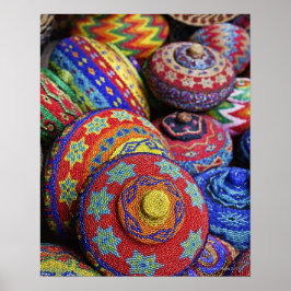 Farbige Körbe aus farbigen Kunststoffperlen Poster
