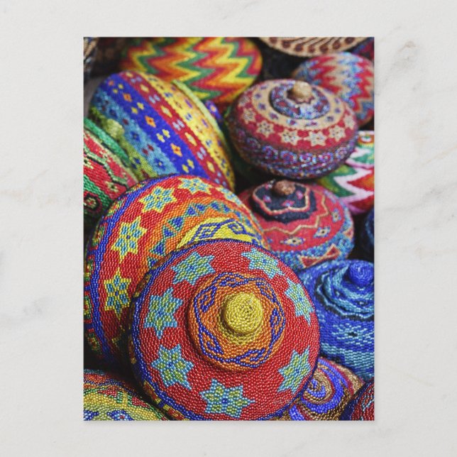 Farbige Körbe aus farbigen Kunststoffperlen Postkarte (Vorderseite)