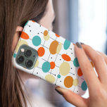 Farbige Kreise und Linien Mitte des Jahrhunderts Case-Mate iPhone 14 Hülle<br><div class="desc">Fügen Sie Ihrem Handy einen farbenfrohen Pop mit diesem hübschen Retro-Handy-Gehäuse hinzu. Die Kreise,  Ovale,  Punkte und Linien sind in den Farben Türkis Blau,  Orange und Creme in zwei Tönen gehalten. Das wird gut in deiner Hand aussehen!</div>