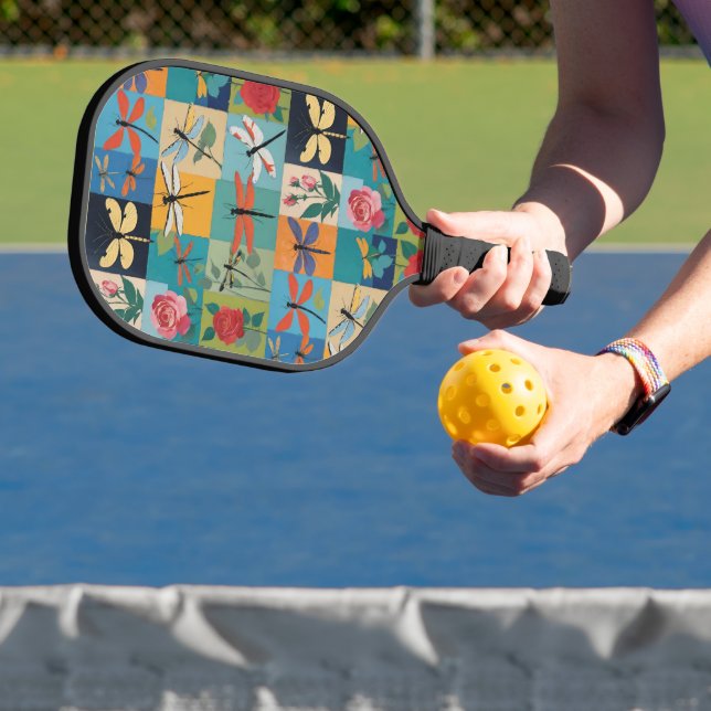 Farbige Libellen Und Rosen Patchwork Pickleball Schläger (InSitu)