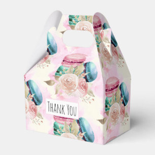 Farbige Makaronen und Blume Wasserfarbmuster Geschenkschachtel