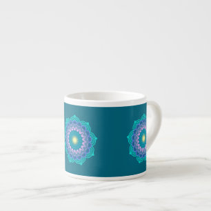 Farbige Mandala auf blauem Hintergrund Espressotasse
