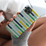 Farbige, moderne blaugrüne türkisfarbene Streifen Case-Mate iPhone 14 Pro Hülle<br><div class="desc">Dicke Streifen in Marine,  Minze,  Aqua,  aquamarin,  Limon,  grün,  Senf,  gelb. Dieses Gehäuse ist stilvoll und modern,  mit Ihrem Namen oder einer personalisierten Nachricht.</div>