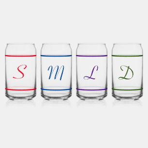 Farbige, monogrammatikalische Konserven aus Glas