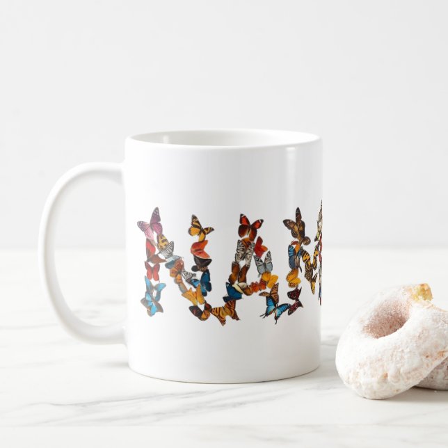 Farbige Namaste-Schmetterlinge - Grafik-Yoga-Kunst Kaffeetasse (Mit Donut)