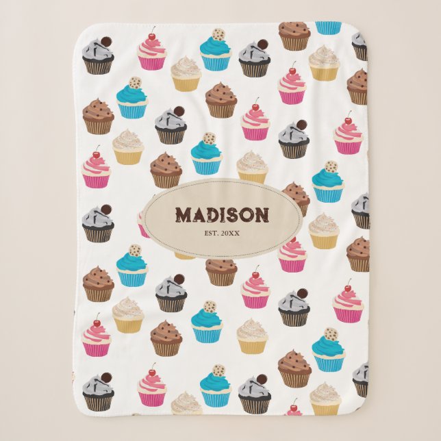 Farbige Niedliche Cupcakes Muster Monogramm Sherpadecke (Vorderseite)