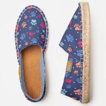 Farbige Paw Prints und Polka Dots Muster