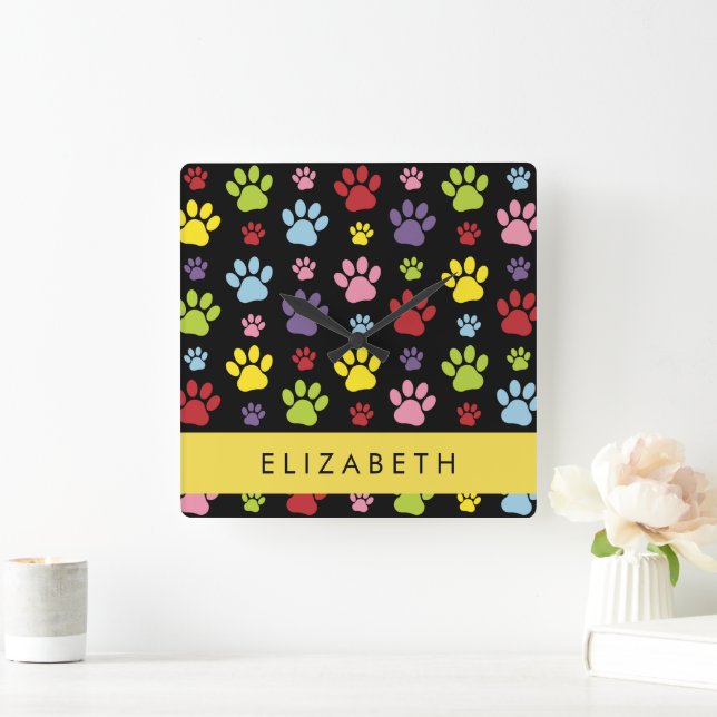 Farbige Paws, Muster, Hundepaws, Ihr Name Quadratische Wanduhr (Zuhause)