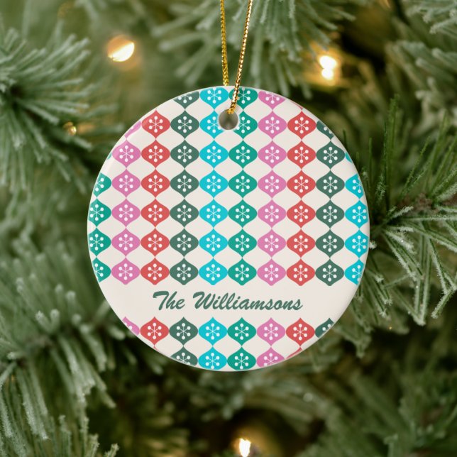 Farbige Personalisierte moderne Snowflake-Familie Keramik Ornament (Baum)