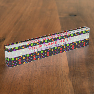 Farbige Rainbow-Polka-Punkte Namensplakette