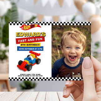 Farbige Rennwagen-Kinderparty Einladung