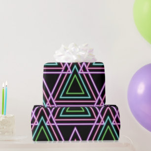 Farbige Retro-Neon-Geometrie-Dreiecke in Schwarz a Geschenkpapier