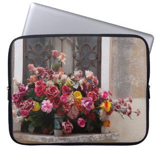 Farbige Rose aus Kunststoff Laptopschutzhülle