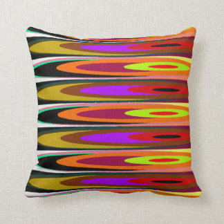 Farbige Saucers Kissen