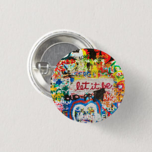 Farbige Streetart-Graffiti-Liebesheim-Herz Button