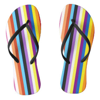 Farbige Streifenmuster mit dem Flag Flip Flops
