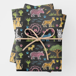 Farbige Tiere und Bäume sind angeordnet  Geschenkpapier Set