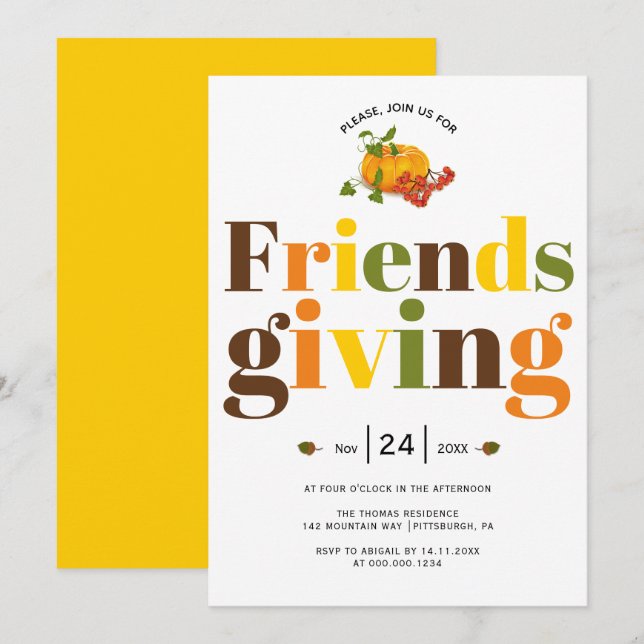 Farbige Typografie Pumkin Friendsgiving Einladung (Vorne/Hinten)