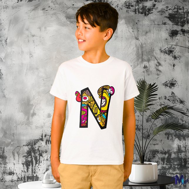 Farbige und lustige Monogram N Tribal und Doodle S T-Shirt (Von Creator hochgeladen)