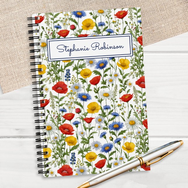 Farbige Wildblumen Schöne, blühende Personalisiert Notizbuch (A pretty notebook with colorful wildflowers pattern, personalized with a name in script typography)