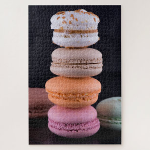 Farbiger Stapel französischer Macarons
