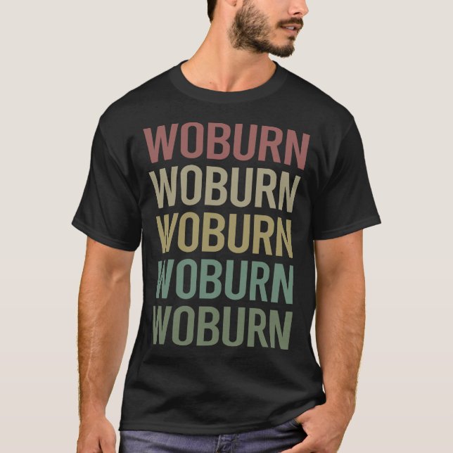 Farbiger Text Woburn T-Shirt (Vorderseite)
