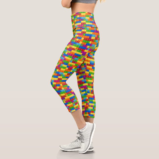 Farbiges Gebäude-Blockmuster Capri Leggings (Links)