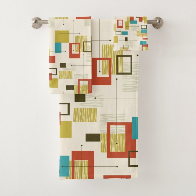 Farbiges geometrisches Muster des Retromodells Mit Badhandtuch Set (Insitu)