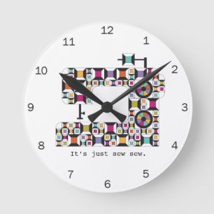 Farbiges Nähmaschinenmuster Runde Wanduhr