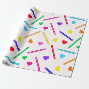 Farbiges Schulstifte-Muster mit kleinen Herzen Geschenkpapier