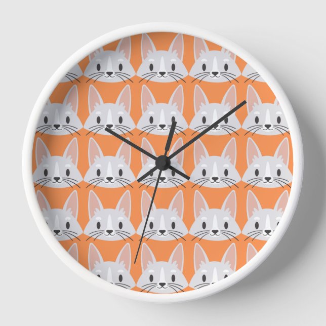 Farbiges Tiermuster auf orangefarbenem Hintergrund Uhr (Vorderseite)