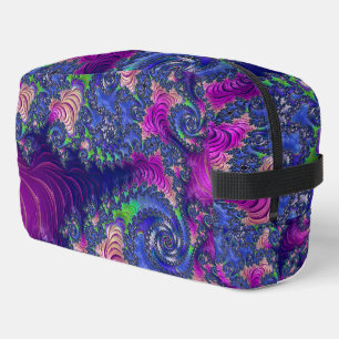 Farbiges Trippy Boho Jewel Tone Rainbow Fraktal Waschbeutel