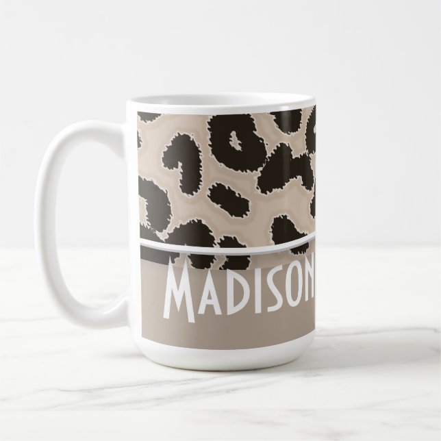 Farbleopardendruck von Mandeln; Personalisiert Kaffeetasse (Links)