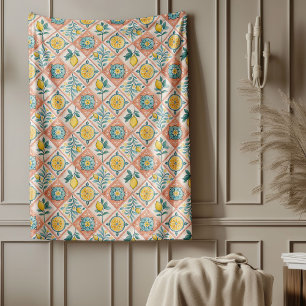 Farbtöne von Holzblumen mit mediterranem Bettgefle Fleecedecke