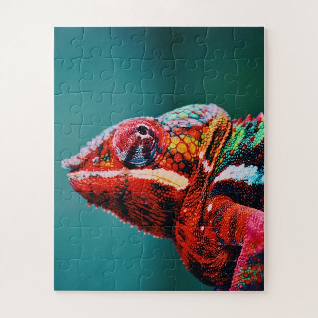 Farbverändernder Regenbogenfarben-Chameleon-Reptil (Vertikal)