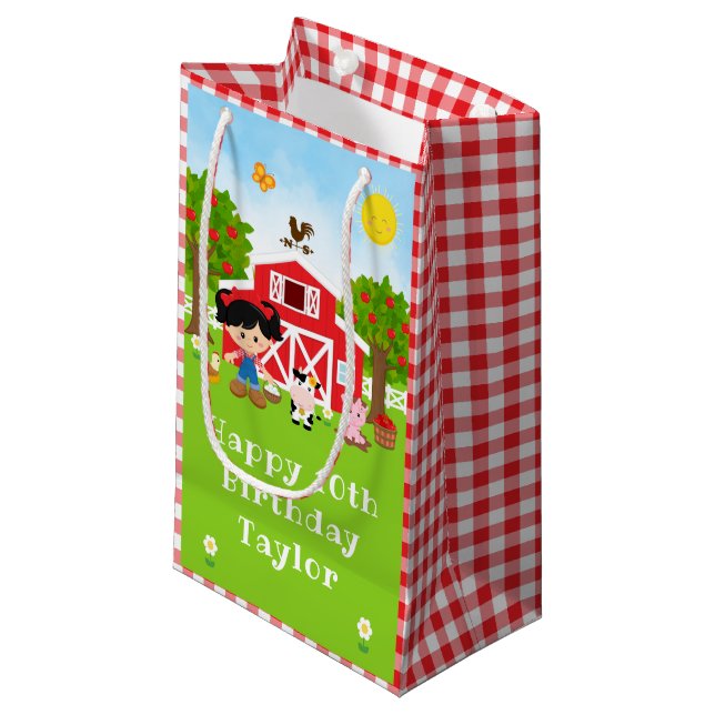Farm Red Barn Black Hair Girl Happy Birthday Kleine Geschenktüte (Vorderseite Schrägansicht)
